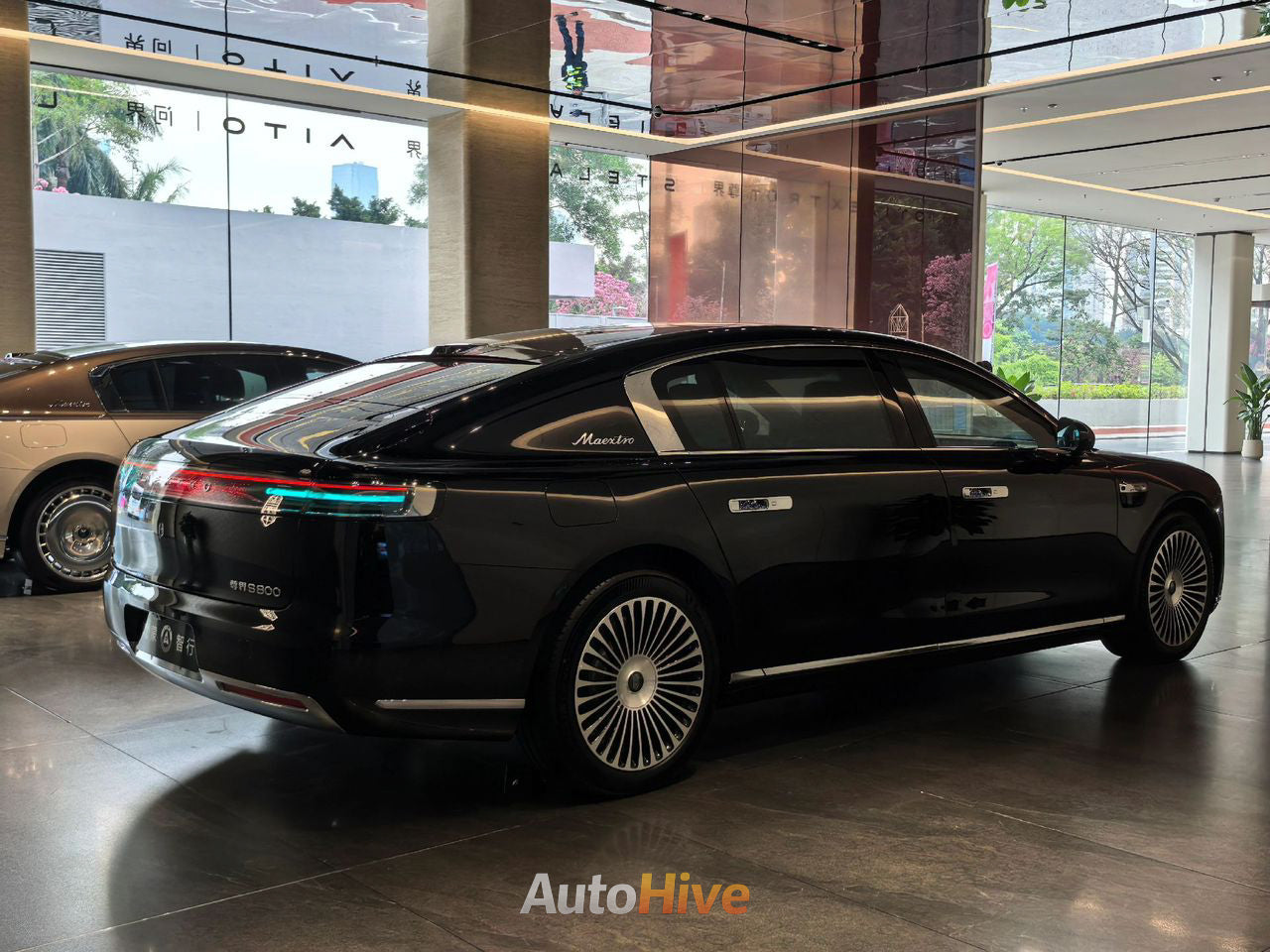 2025 Maextro S800 All-Electric Starlight Premium