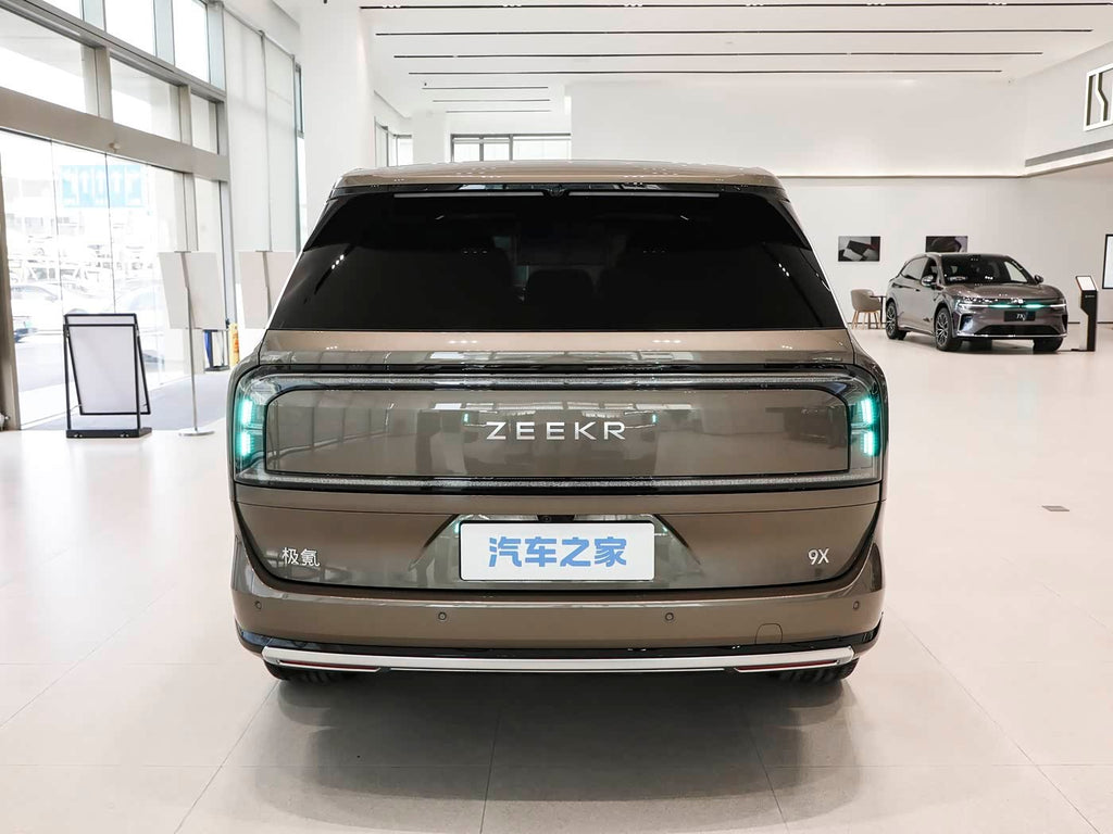 2026 Zeekr 9X Ultra 70kWh (REEV)