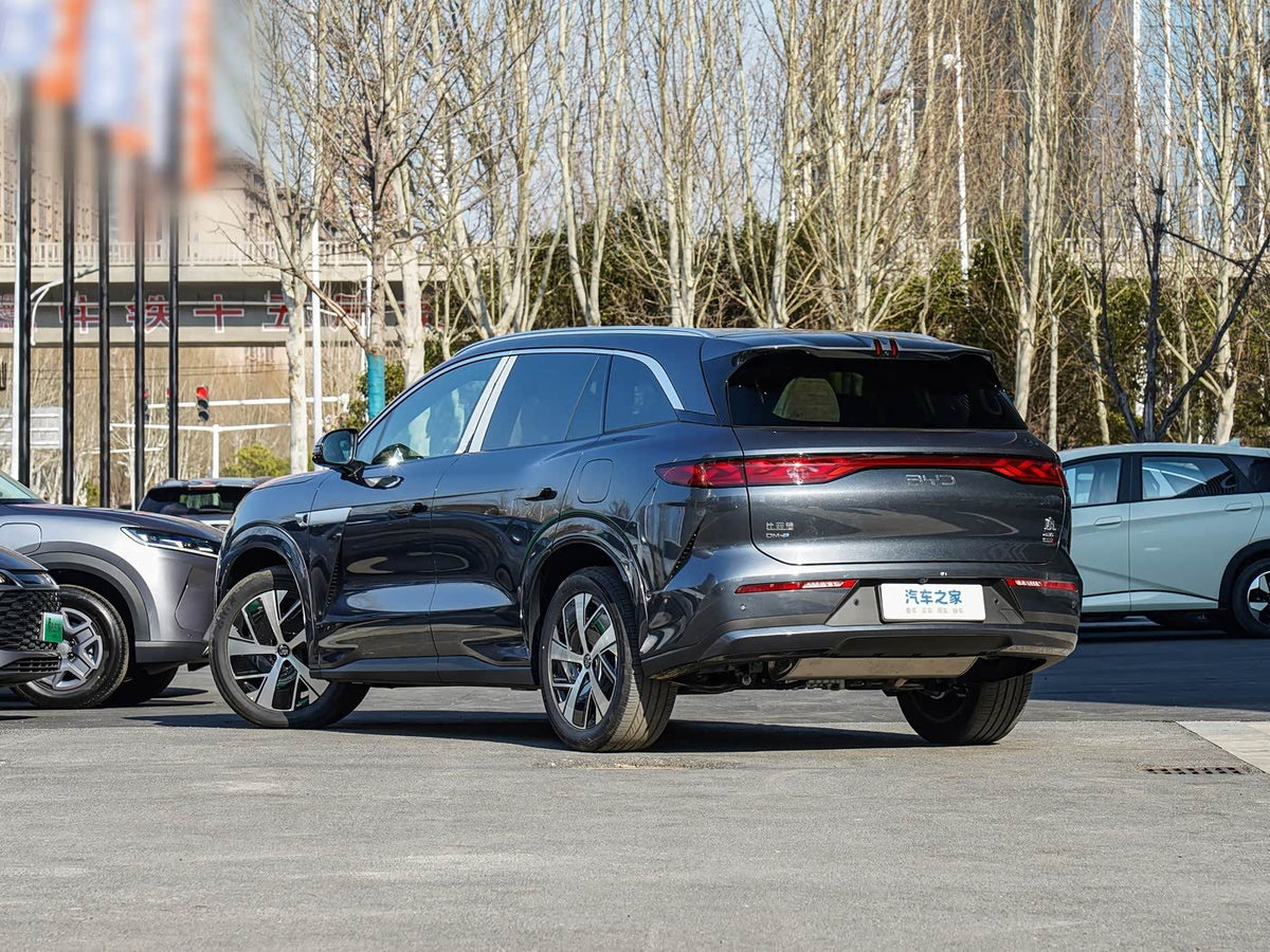 2026 BYD Atto 8 DM 4WD (Laser Flagship Edition)