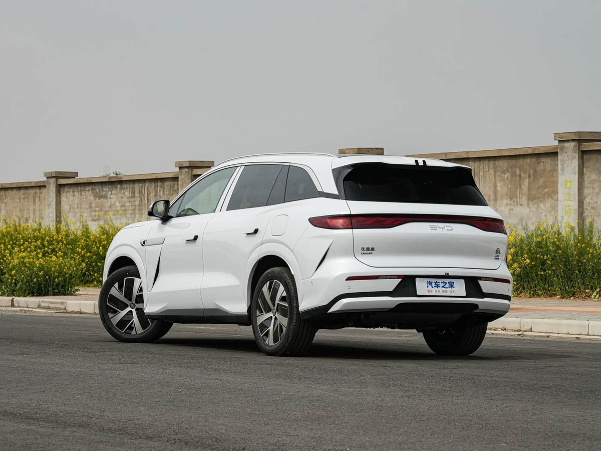 2026 BYD Atto 8 DM 4WD (Laser Flagship Edition)