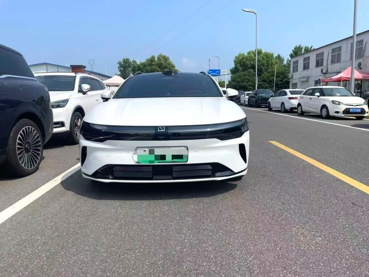 2025 Zeekr 7X 75kWh | Premium Electric SUV