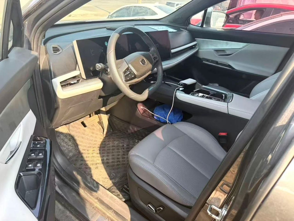 2023 Changan UNI-T 1.5T Premium, Gray