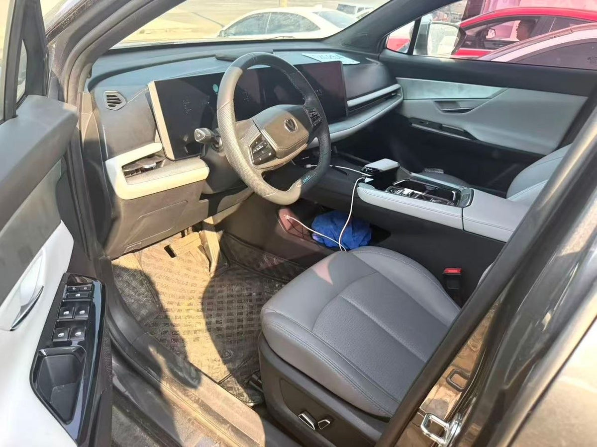 2023 Changan UNI-T 1.5T Premium, Gray