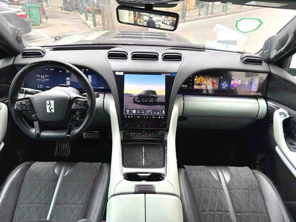2025 Yangwang U8 Off-Road Master Edition