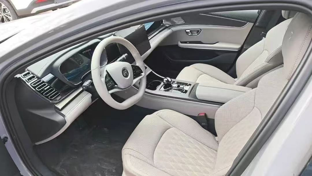 2025 BYD Han EV 701KM 2WD LiDAR Smart Driving Edition