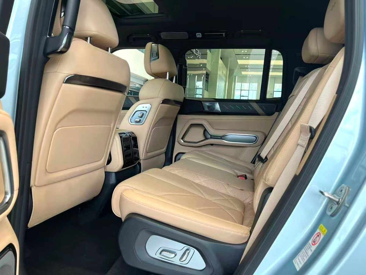 2025 BYD Leopard 8 PHEV Flagship Drone Edition