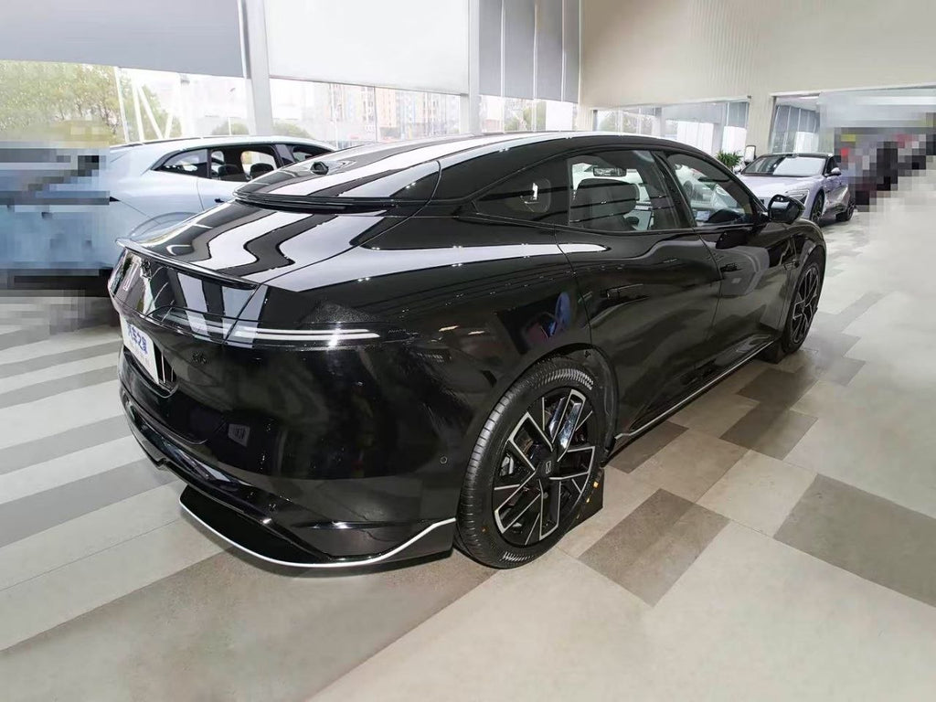 2025 AVATR 06 EV Elite